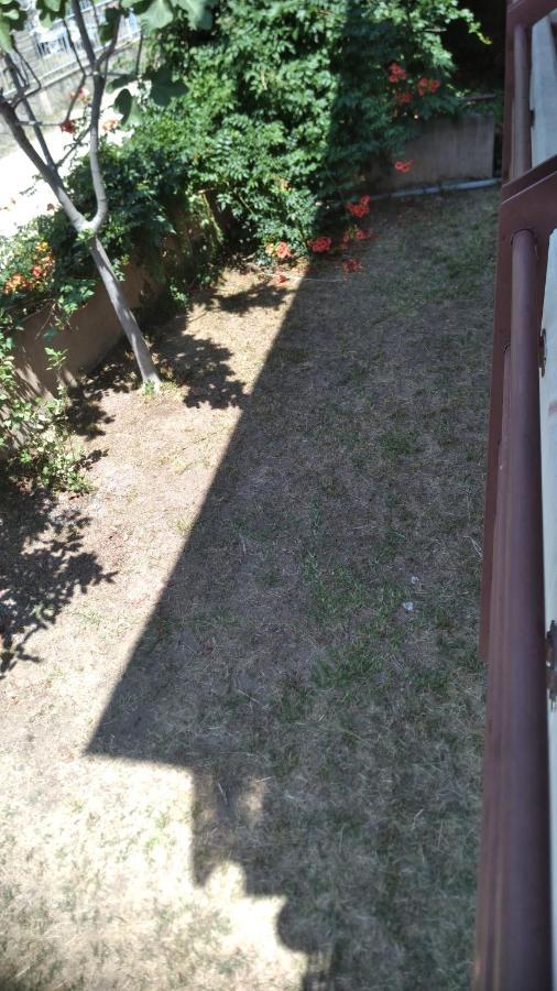 Garden Maisonnette 2-Bedrooms Sleeps 6 Adults 200M From Sandy Beach Asproválta Ngoại thất bức ảnh