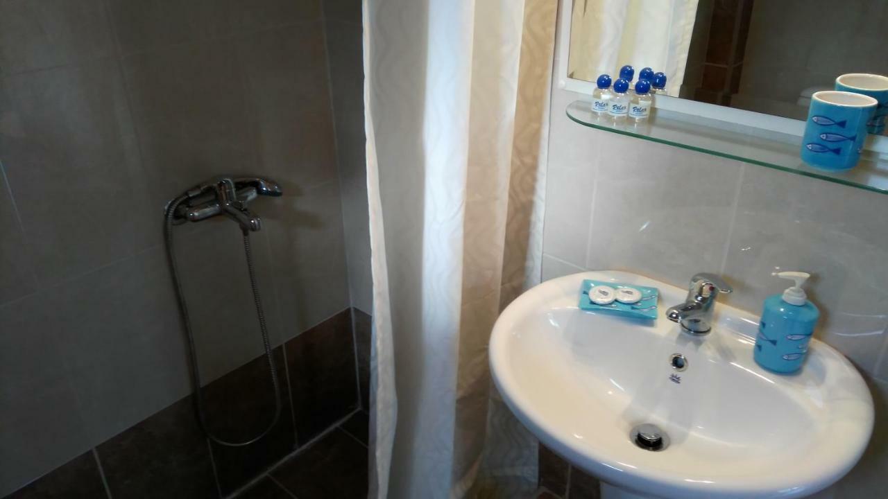 Garden Maisonnette 2-Bedrooms Sleeps 6 Adults 200M From Sandy Beach Asproválta Ngoại thất bức ảnh