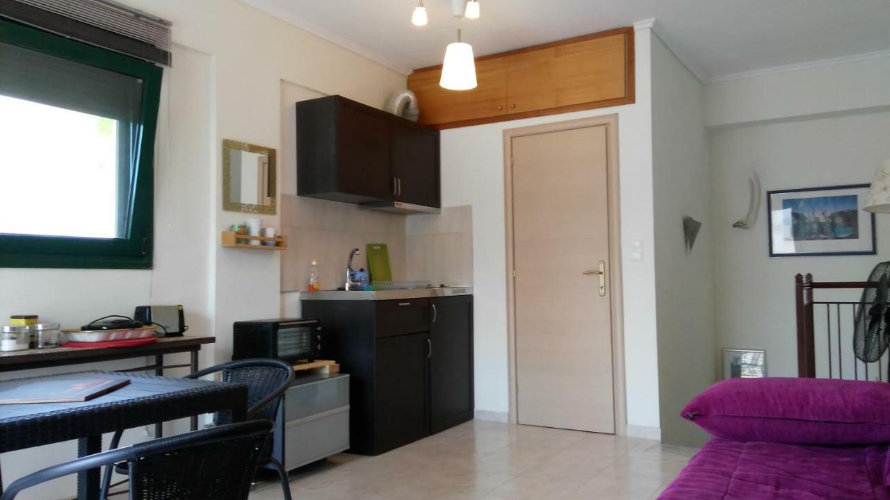 Garden Maisonnette 2-Bedrooms Sleeps 6 Adults 200M From Sandy Beach Asproválta Ngoại thất bức ảnh