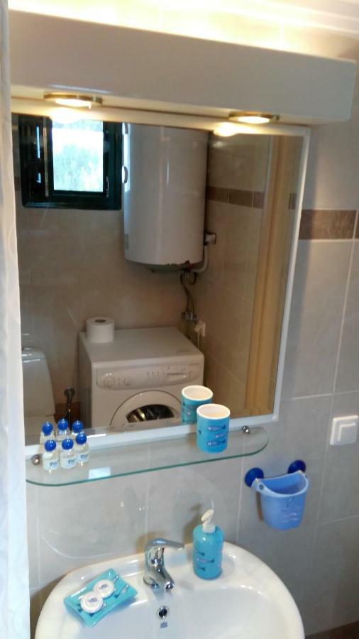 Garden Maisonnette 2-Bedrooms Sleeps 6 Adults 200M From Sandy Beach Asproválta Ngoại thất bức ảnh